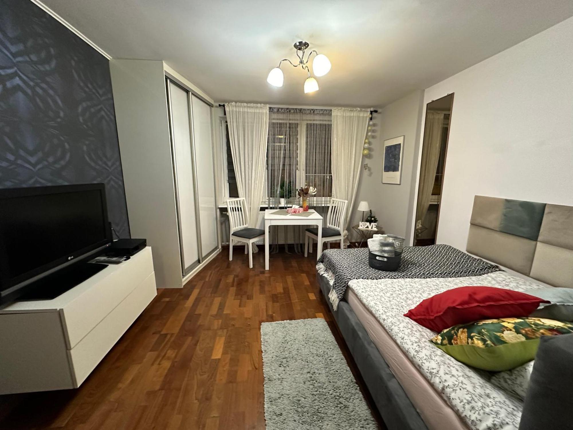 Apartment Centrumtwardastreetcentralstation 10min Wi-fi 1,2gb Sek